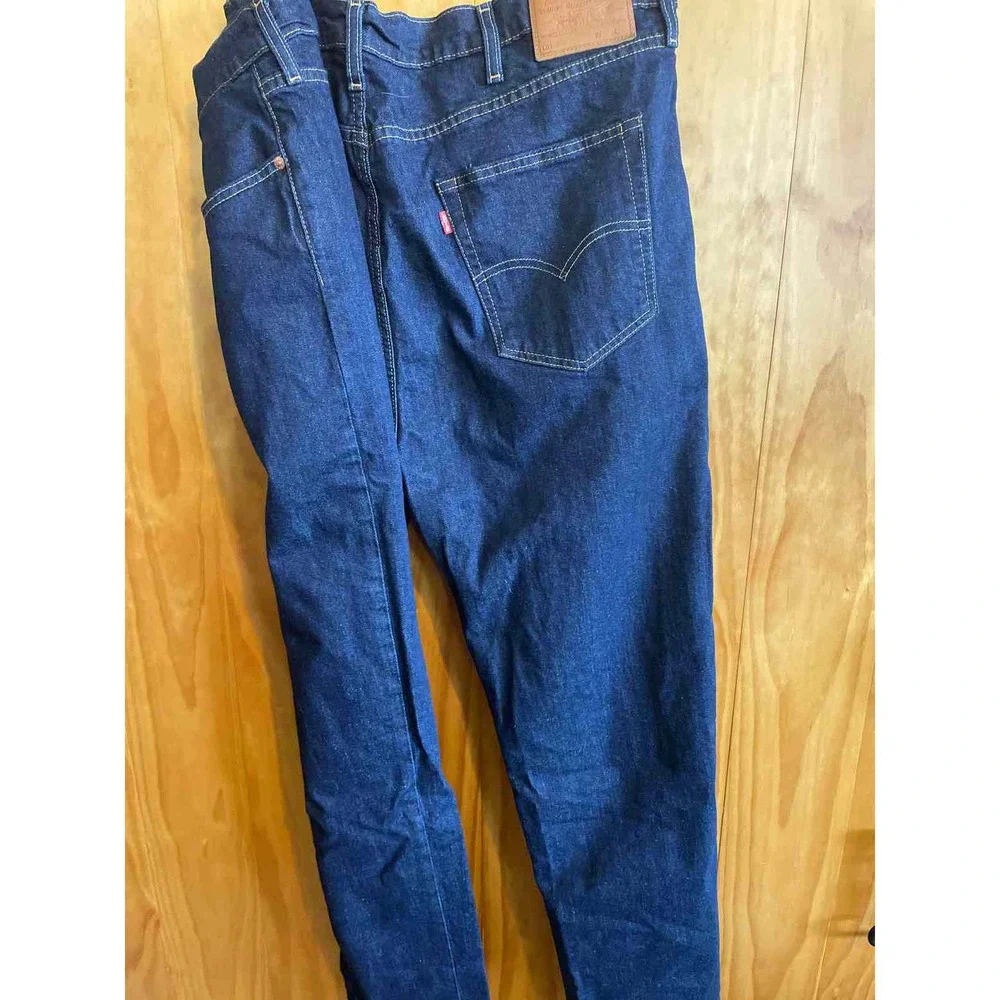 Size 46 Levi's Men's Jeans